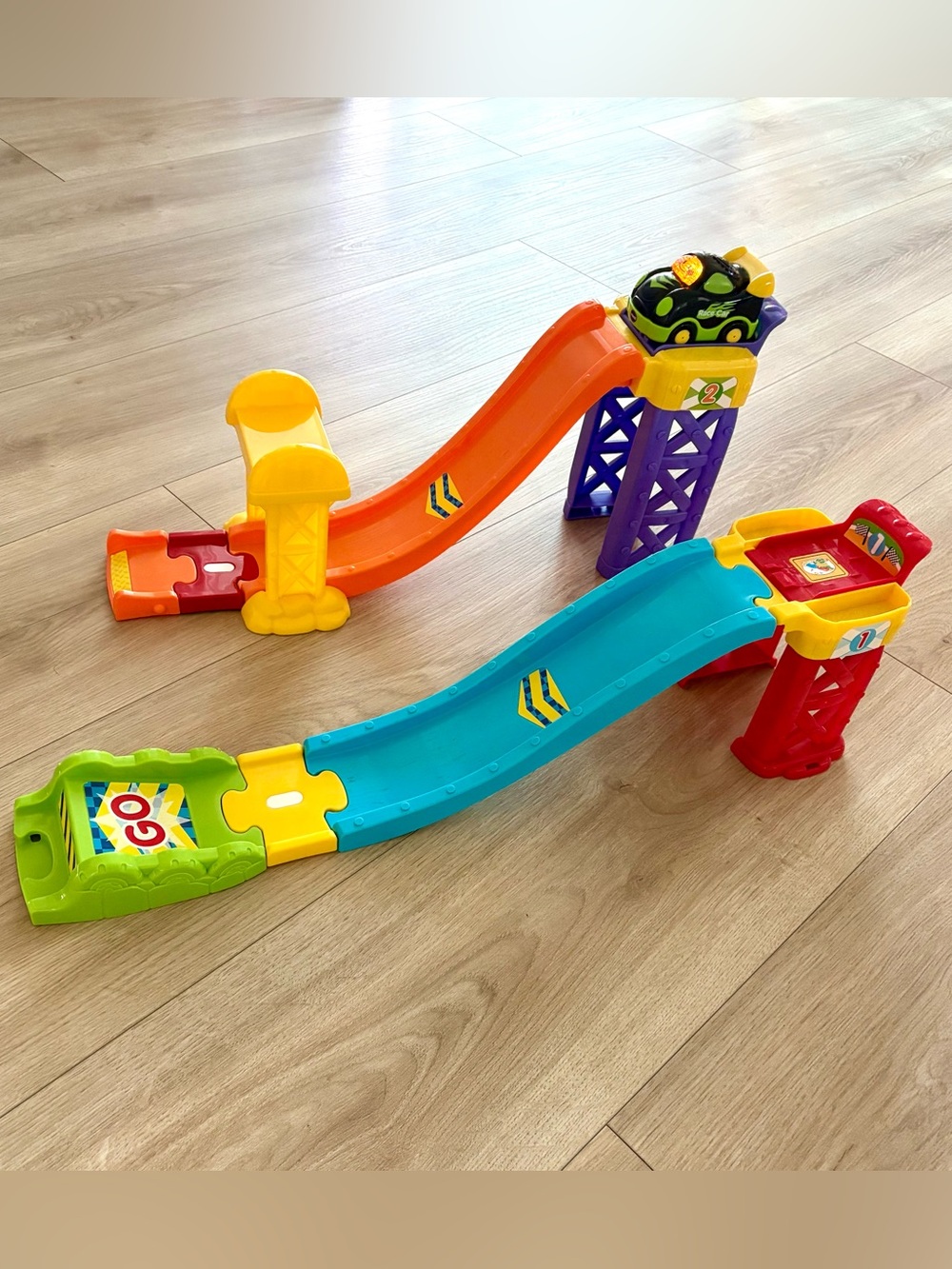 VTech Go! Go! Smart Wheels 3-in-1 Launch and Play Raceway